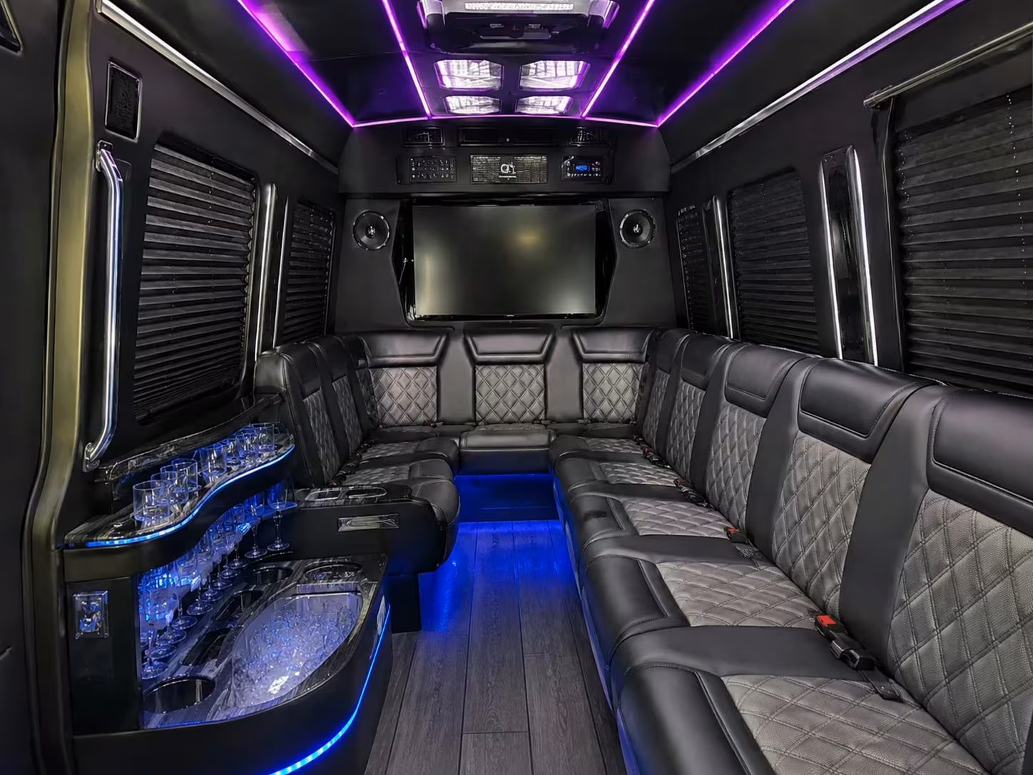 bus rental options for lauderhill trips