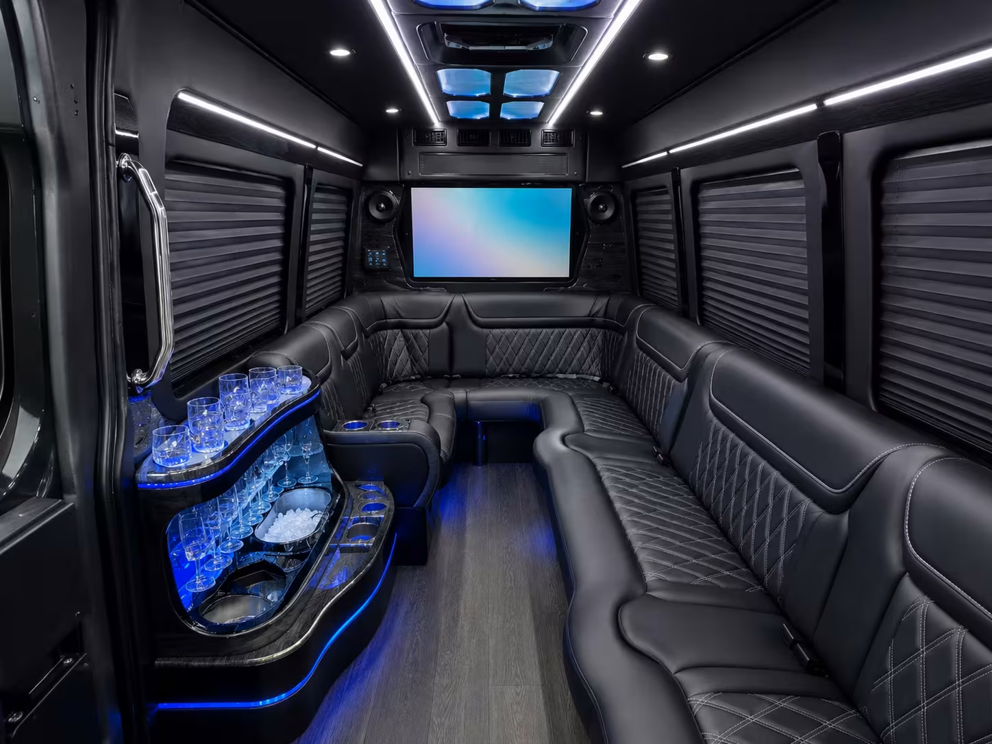 lauderhill bus rentals for college and high school athletics