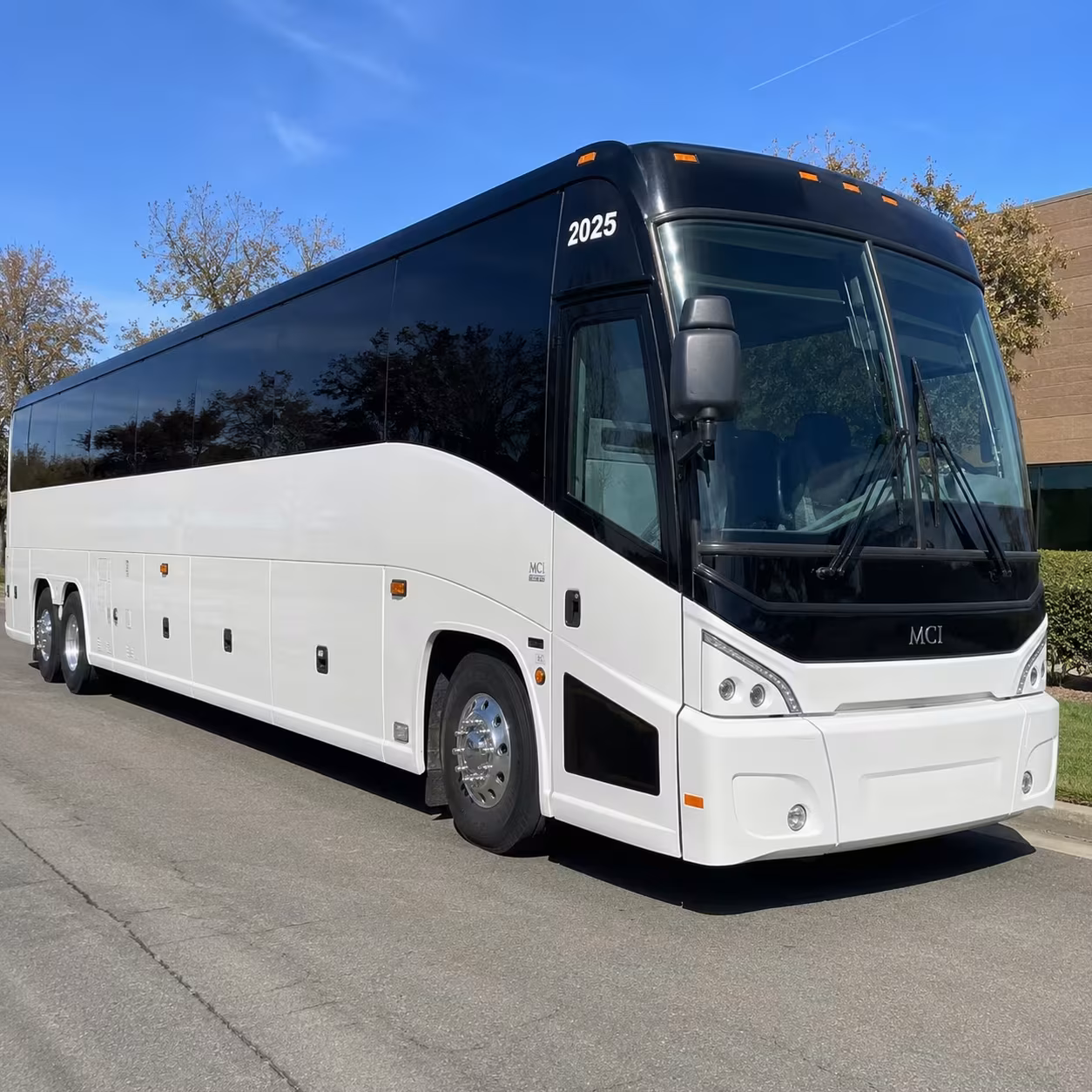 lauderhill charter buses for large concert groups